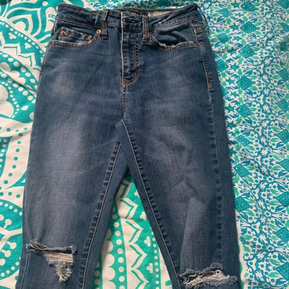 cute high wastes jeans
